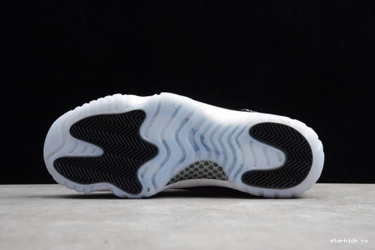 Low 528895-145 Jordan  11 'Emerald' Retro AIR 528895-145 0922